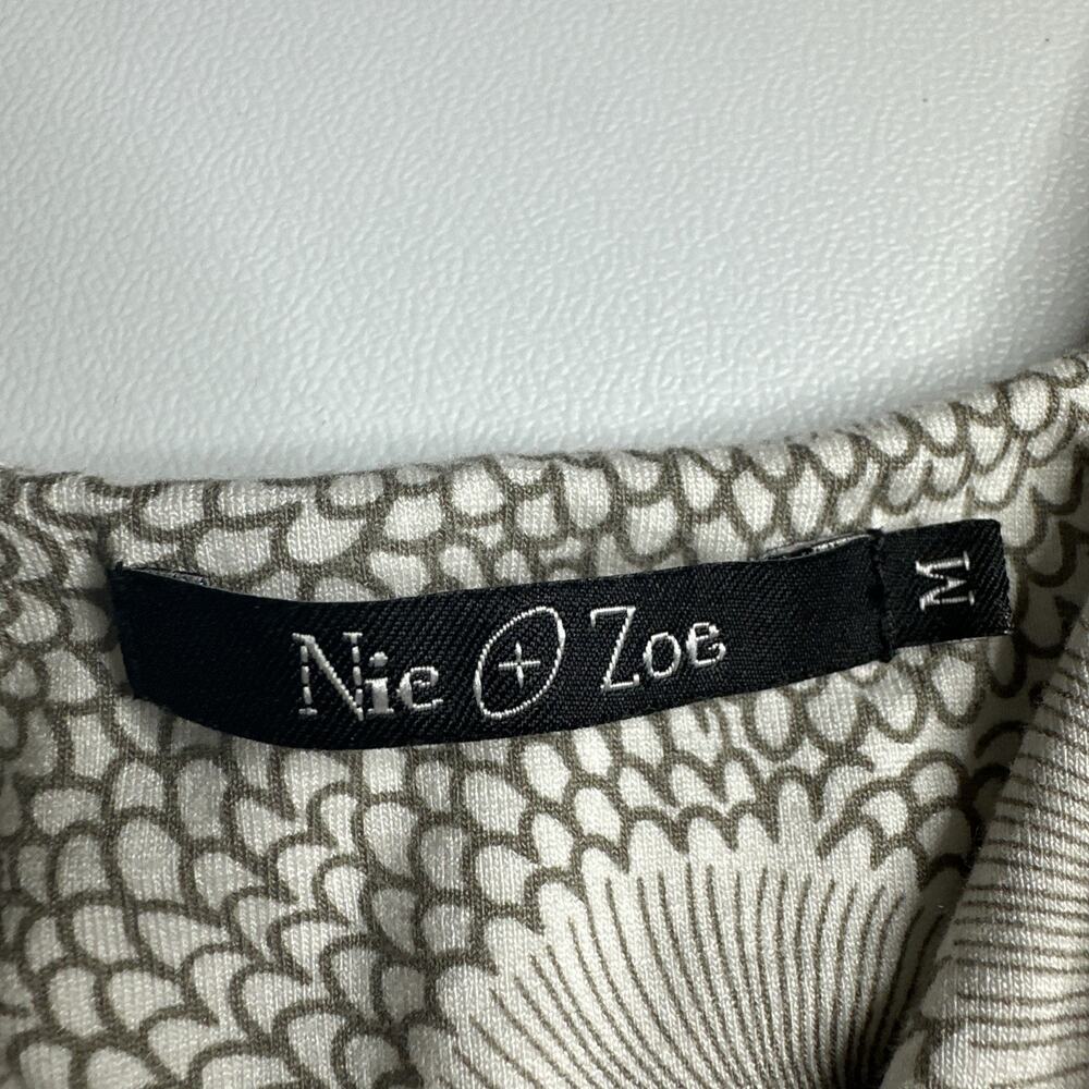 Nic + Zoe Floral Art Print Black White VNeck Wrap Tank Top Sleeveless Sz Medium - Picture 7 of 10
